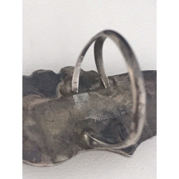 Vintage 1970s Sterling Silver Ring Malachite Native American Signed H 4X - Picture 4 of 5